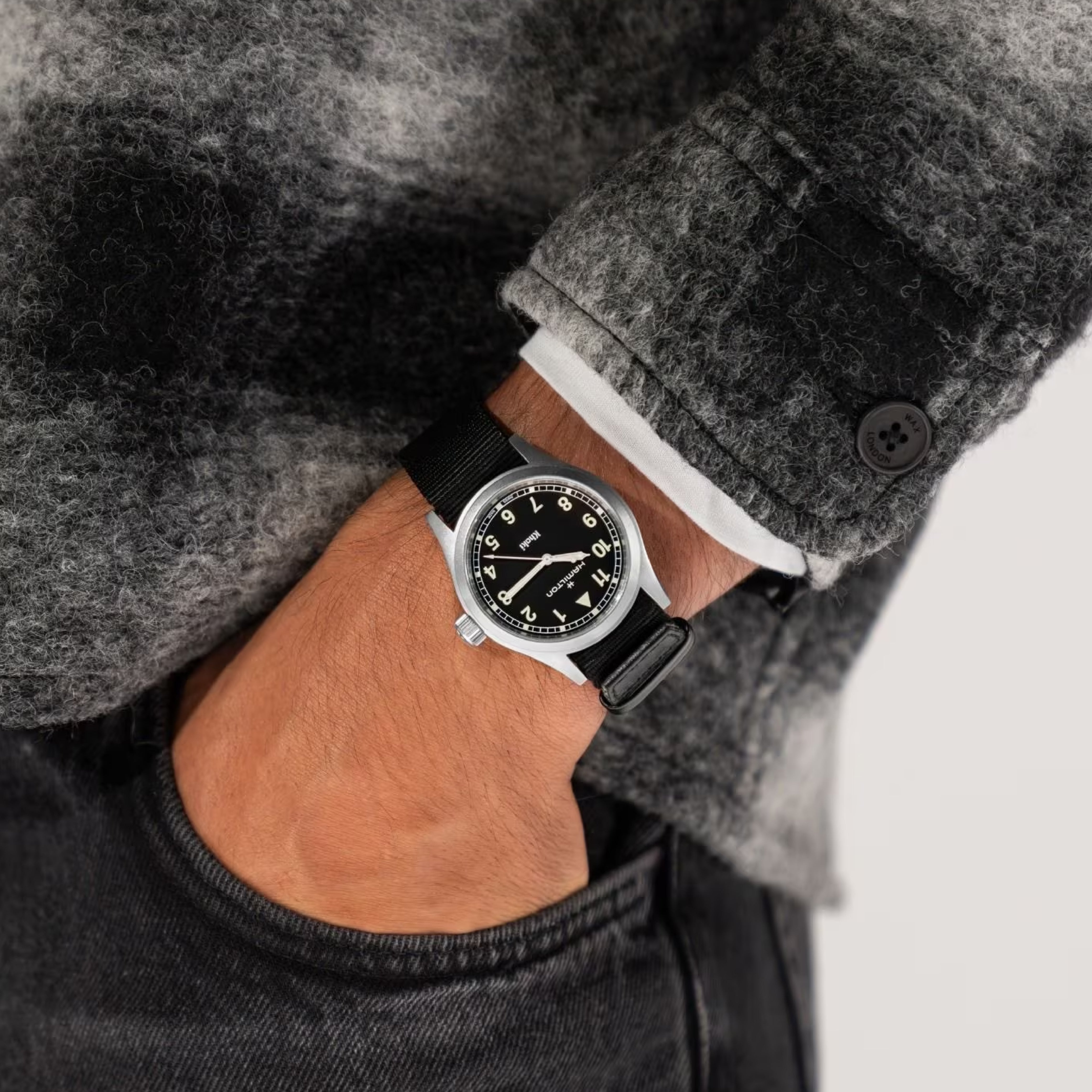 Khaki Field 38MM Quartz - H69401430