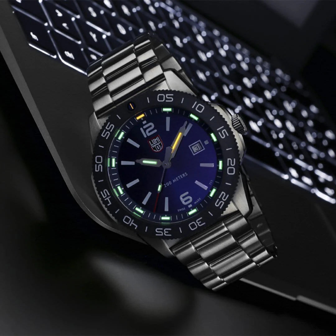 Pacific Diver 44MM Quartz - XS.3123