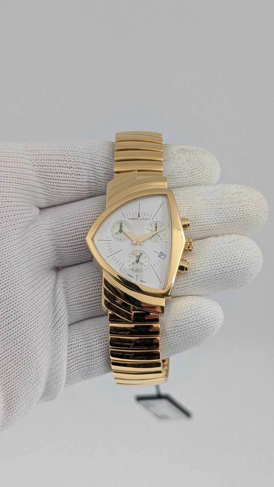 Ventura Chronograph 32 x 50MM Quartz - H24422151