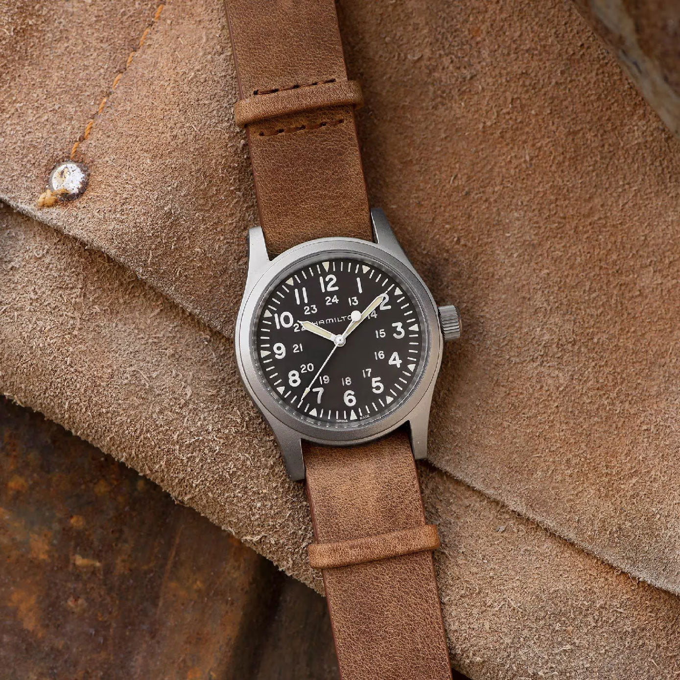 Khaki Field with Black Dial Leather Strap - H69439531