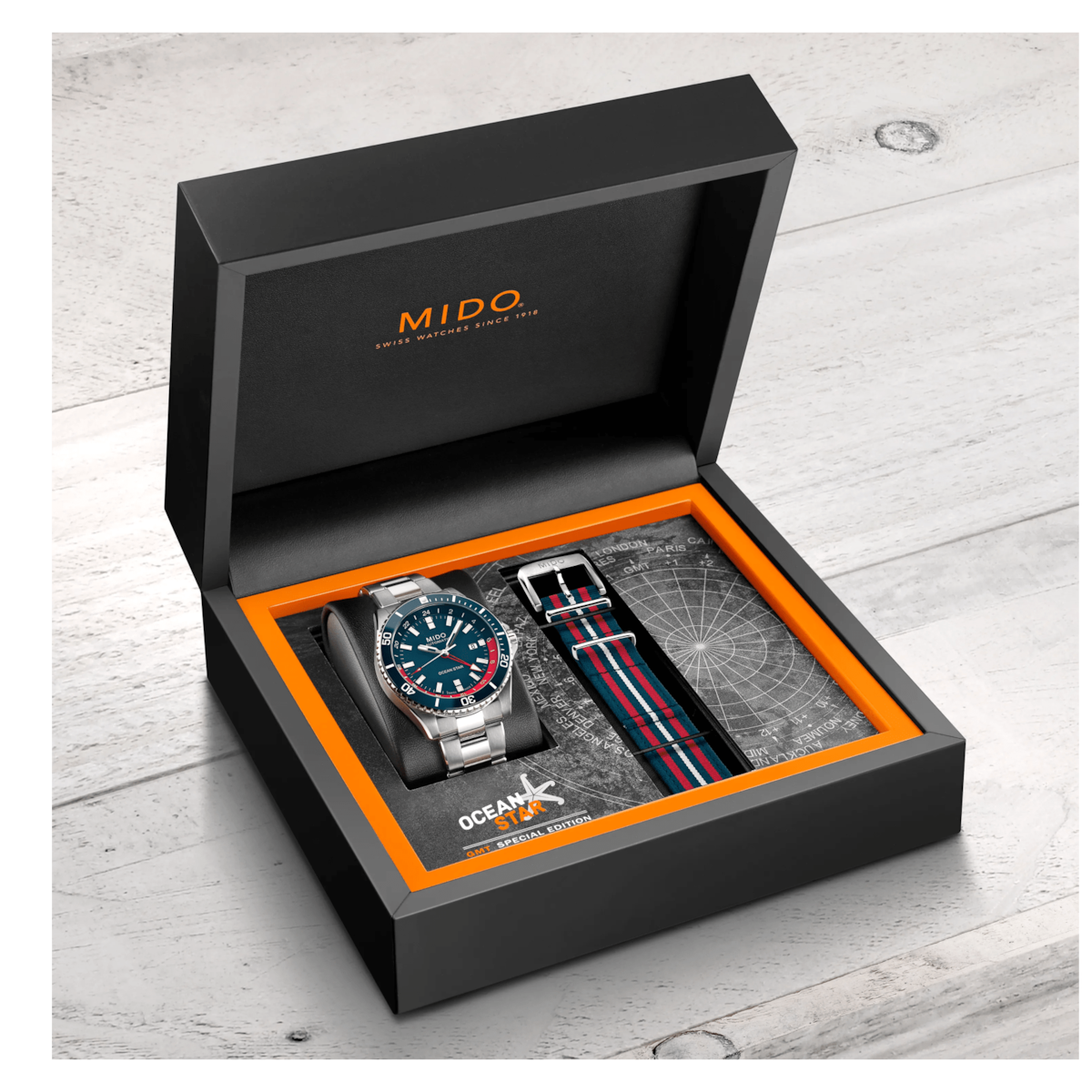Ocean Star GMT 44MM Automatic - M0266291104100