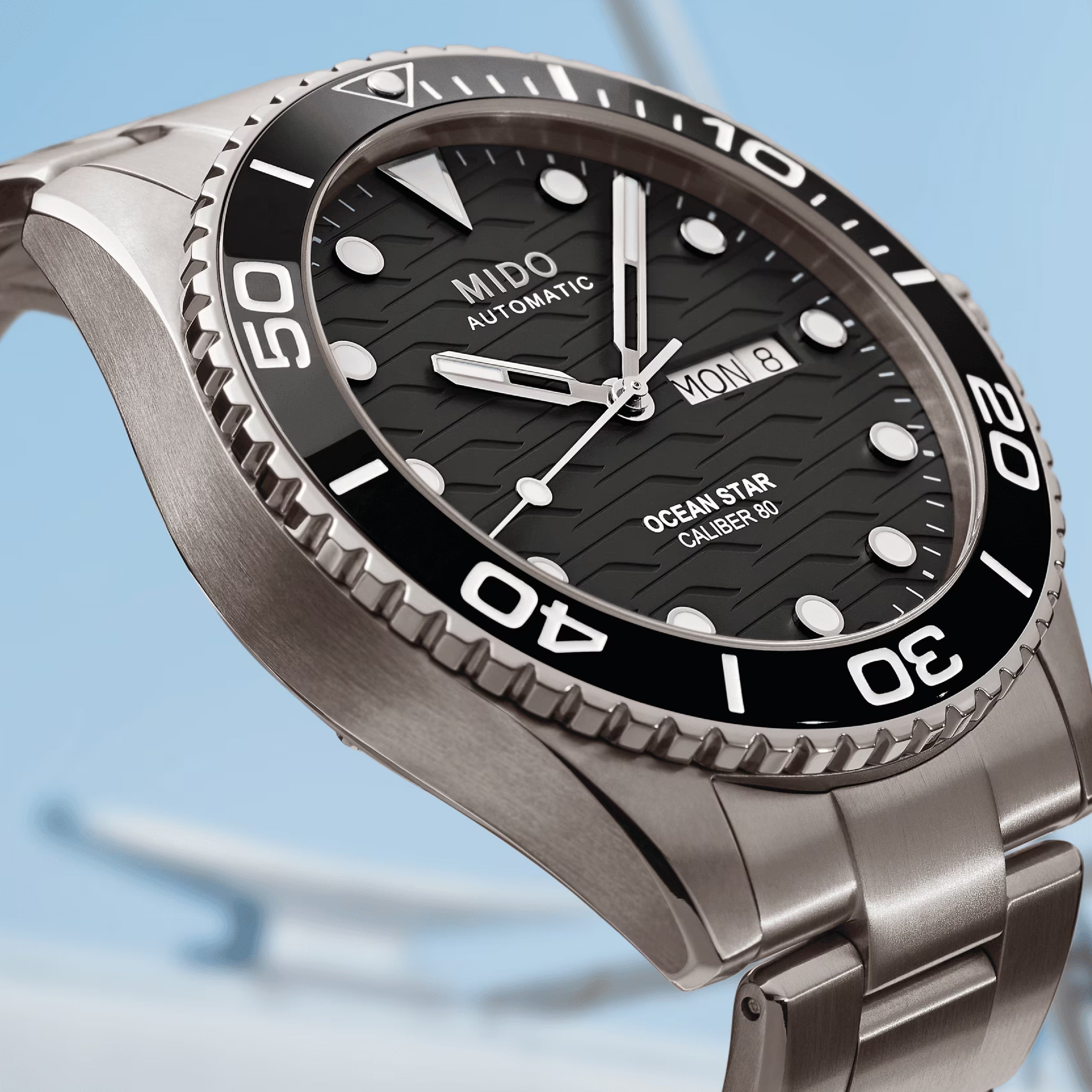 Ocean Star 200C Titanium 42.50MM Automatic - M0424304405100